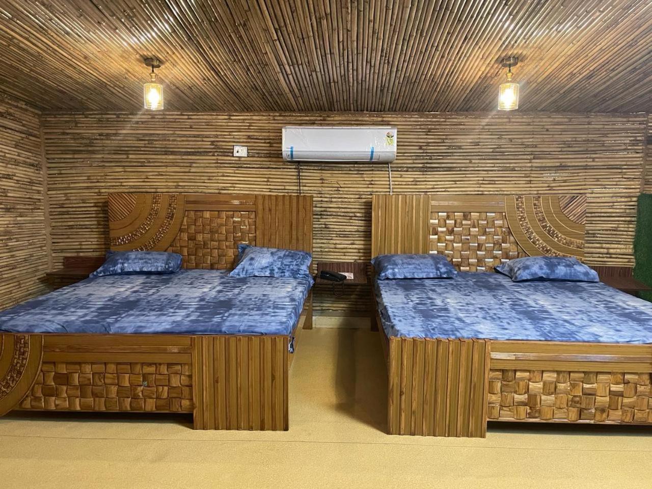 Gopika Resort Vrindavan Luaran gambar